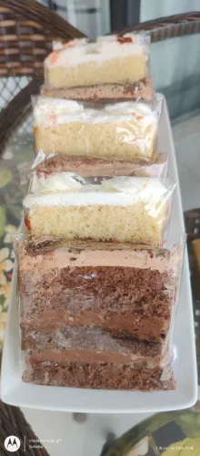 Bolo em Fatias ou Inteiro (fatias de feira)