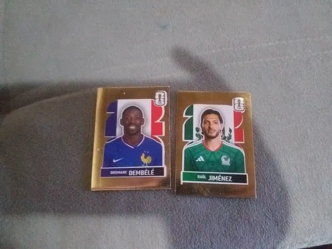 Cards raros mas vem os dois cards que mostram na foto
