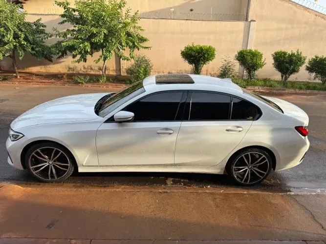 BMW 320I A 2.0 Turbo/activeflex 16V 184cv 4P 2021