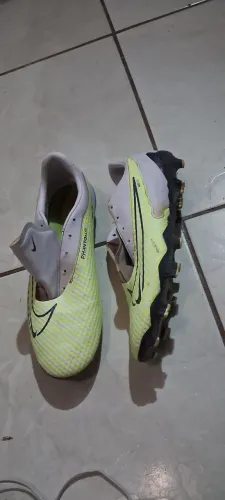 Chuteira phanton Nike usada apenas 1 vez preço 300R$