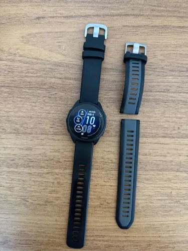 Garmin Forerunner 165 preto