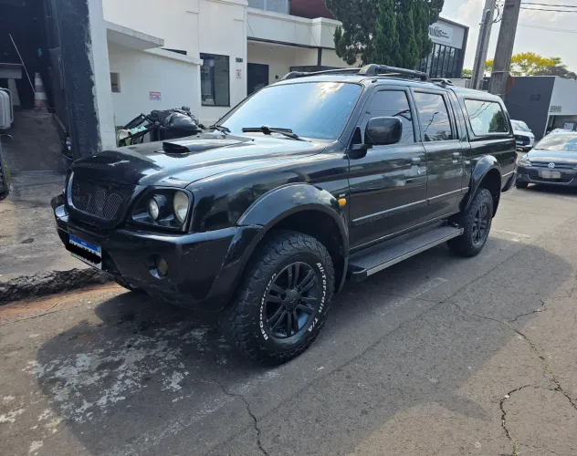 Mitsubishi L200 GLS 2.5 4X4 CD Diesel 2007