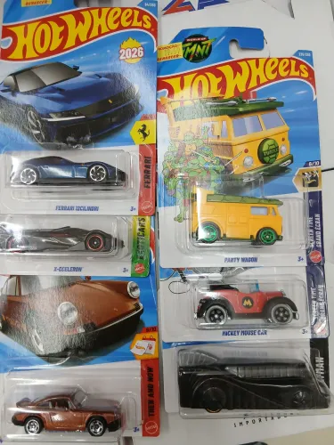 Hot wheels, carrinho,brinquedo,1/64,miniaturas