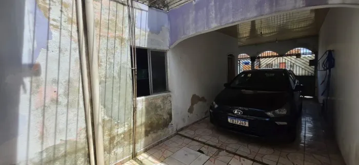 Casa de 2 Andares com 4 Quartos à Venda na Cabanagem Quintal e Garagem Coberta
