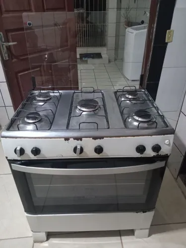 Vende-se fogão Itatiaia