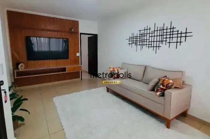Sobrado com 3 dormitórios à venda, 204 m² por R$ 850.000,00 - Utinga - Santo André/SP