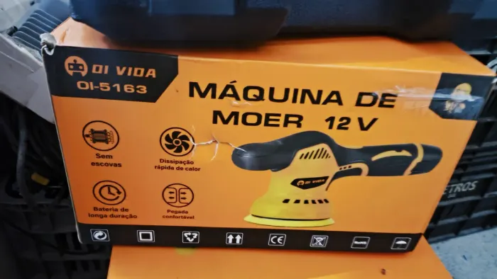 Máquina Politriz e lixadeira bateria
