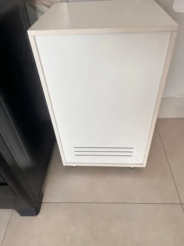 Gabinete móvel porta gás em MDF