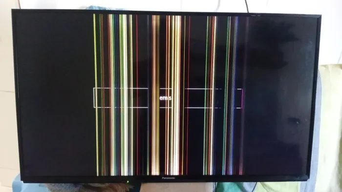 TV Panasonic 43? para conserto ou retirada de peças