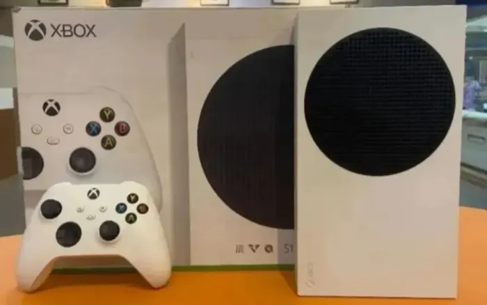 Xbox Serie S Estado de Novo com 03 Meses de Garantia Loja