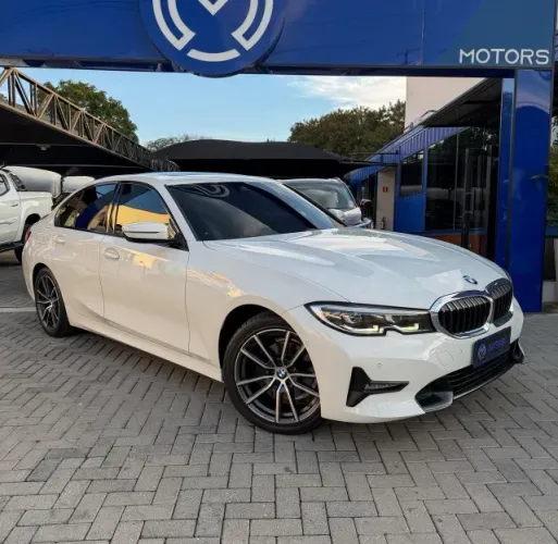 BMW 320I A Modern/sport TB 2.0/a.flex 16V 4P 2022