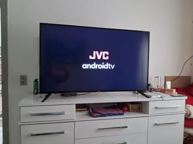 Tv Android smart jvc 50 Polegadas fazemos parcelado com juros da maquina