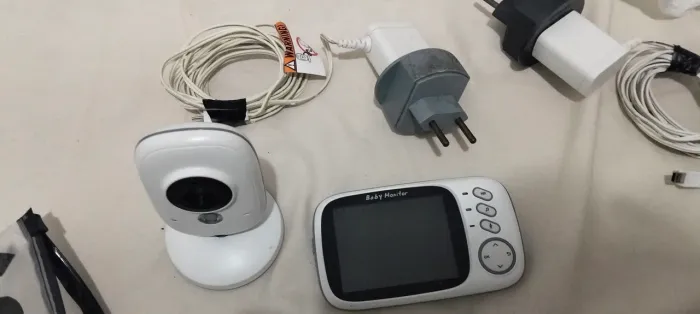 Babá eletrônica , pouco tempo de uso $170