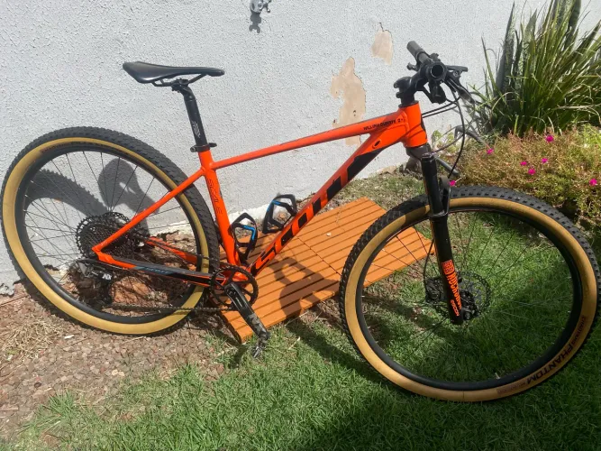 Bicicleta aro 29 Scott scale 960 M