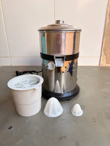 Espremedor de frutas inox