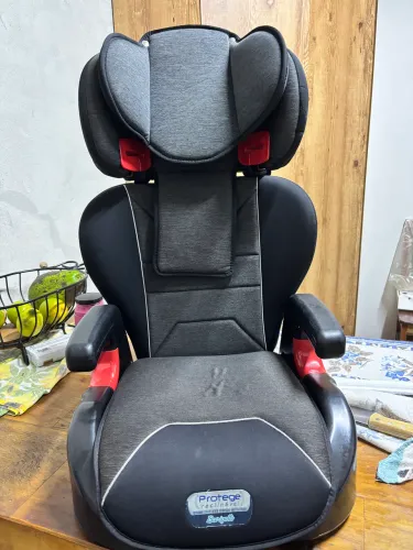 Cadeirinha para Carro Burigotto Protege 15-36kg Mesclado Preto
