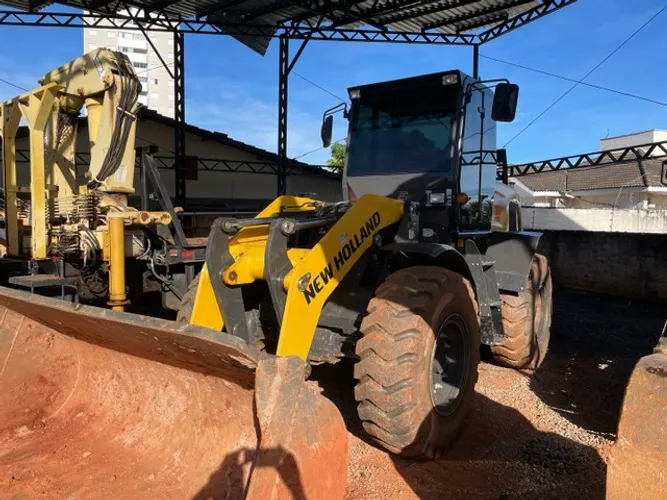 Bobcat retro,miniescavadeira ,escavadeira caminhões