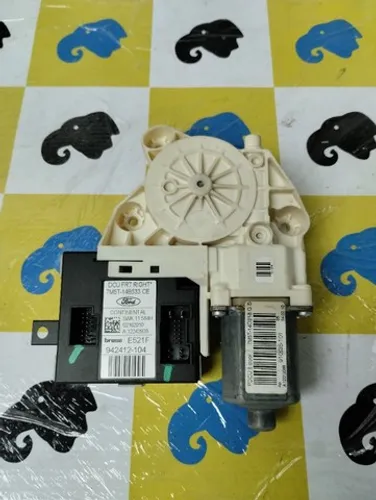 Motor Da Maquina Levantar Vidro Porta Dianteira Direita Focus 1.6 2009-13 