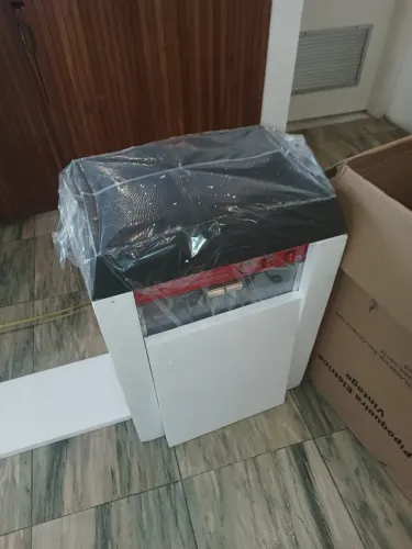 Pipoqueira elétrica 127V . Faz pipoca doce ou salgada (Nova ) revenda 