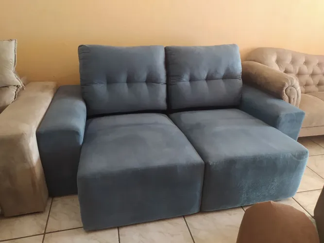 Sofá retrátil molas ensacadas