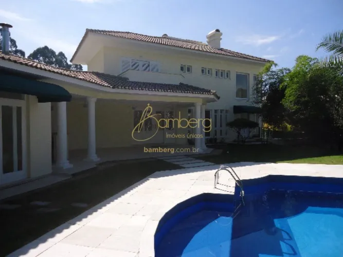 CONDOMÍNIO PIGNATARI - RESIDENCIA COM 4 SUITES 6 VAGAS JARDIM PISCINA E ESPAÇO GOURMET