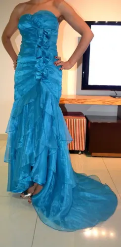 Vestido turquesa para madrinhas / formatura