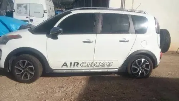 Sucata AIR Cross 2013