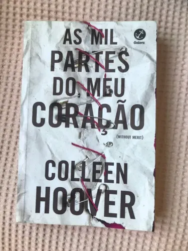 Livro As mil partes do meu coração em ótimo estado