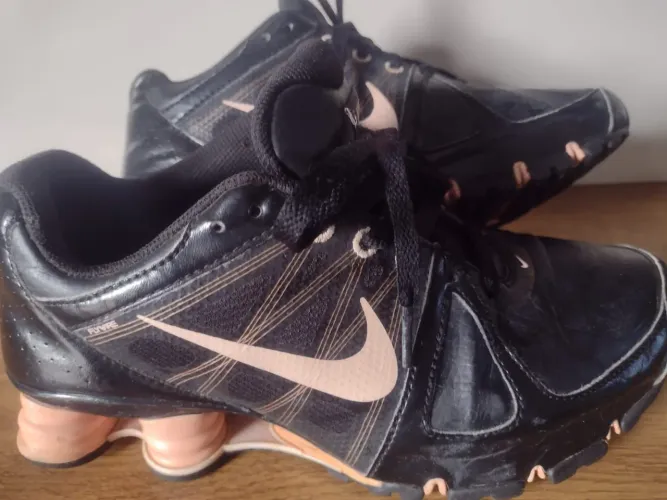 Tênis Nike Shox Original N/38