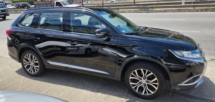 Mitsubishi Outlander 2.0 16V 160cv Aut. 2016
