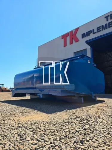 Tanque estacionário de Combustível 5500 L - Tk tratores Nova Andradina Ms