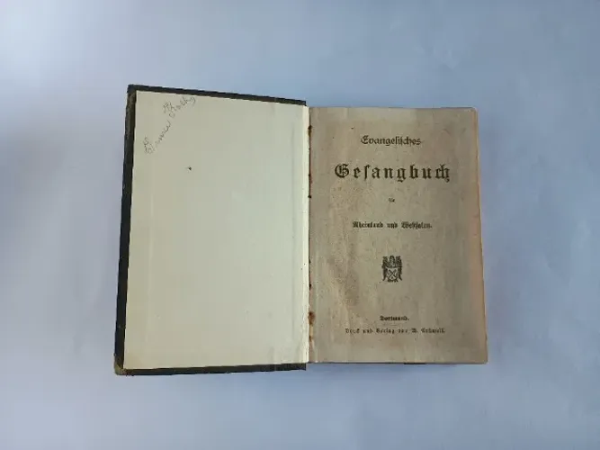 Hinário antigo Evangelisches Gesangbuch em alemão gótico - 600 páginas