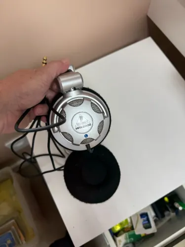 Fone de ouvido Behringer profissional para mesa de som