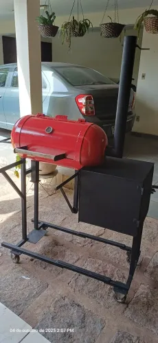 Churrasqueira América ( Pit smoker)