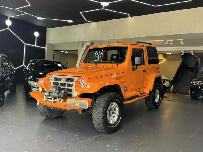 Troller T-4 4X4 3.2 TGV TDI Cap. Rígida Diesel 2013