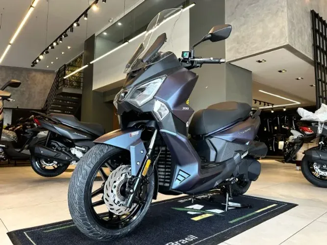 Dafra - Joyride 300 -  Financia ate 48x -   Linda - Faby