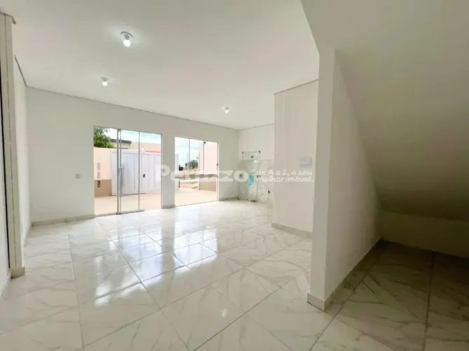 Prédio comercial localizado na Avenida das Paineiras - Jardim Botânico III por R$12.400,00