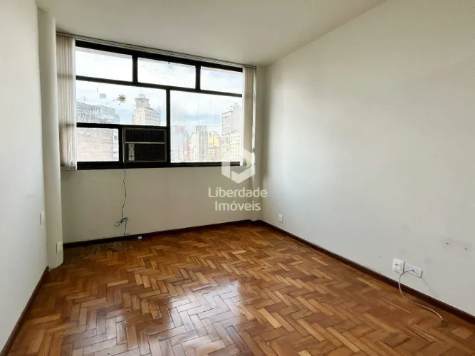 Sala à venda no Centro, Belo Horizonte, com