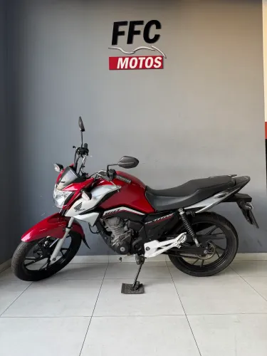 Titan 160 ex ano 2024 IPVA 2025 pago Faço Financiamento