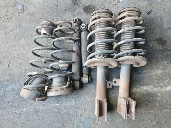 Kit suspensão citroen C4 picasso