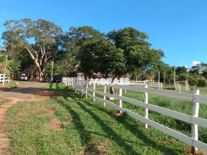 Chácara com 4 quartos à venda, 24200 m² por R$ 850.000 - Zona Rural - Arealva/SP