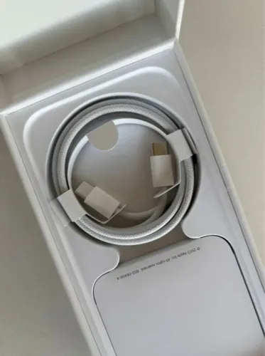 [novo] Cabo Apple USB-C p/ USB-C 60w (1m) Original Lacrado (veio no iPhone 15 Pro Max)