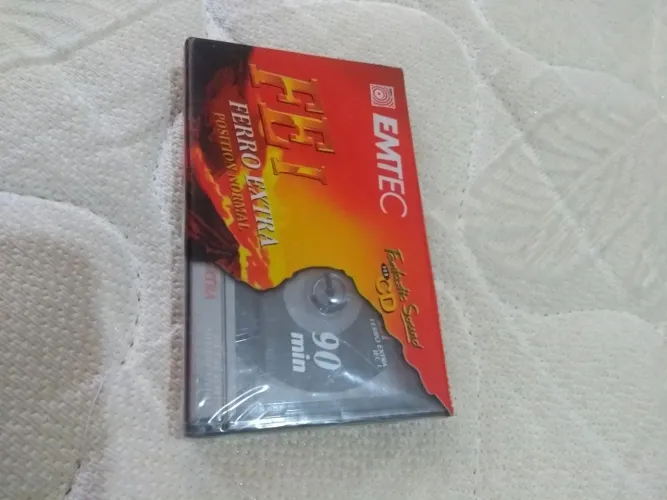 Fita Cassete Virgem EMTEC FE I Ferro Extra 90 min.