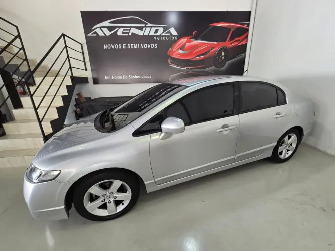 Honda Civic Sedan LXS 1.8/1.8 Flex 16V Aut. 4P 2010