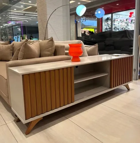 Rack de TV Moderno com Design Retrô Ripado