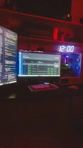CPU Ryzen 5 PRO 4650G | RX 580 | 16GB DDR4 | SSD NVMe + SSD SATA
