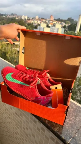 Chuteiras Nike Mercurial Society