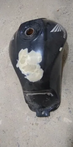 Tanque de fan 125 2009 carburada 