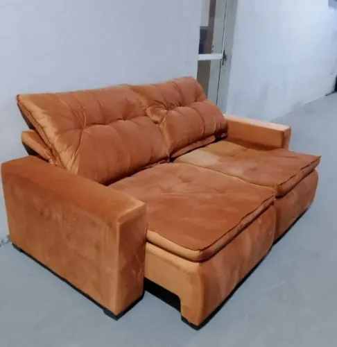 "Conforto e Elegância: Estofado Creta Classic Retrátil e Reclinável com Fibra de Silicone"