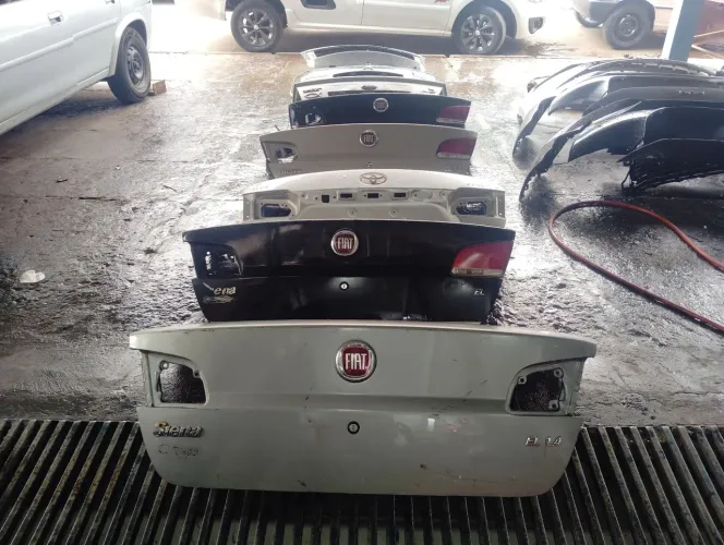 Tampas de porta-malas Fiat Siena El 2012/2014